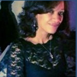 Meet your Posher, Monique